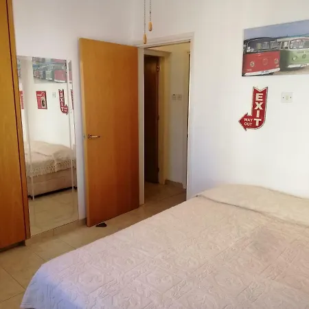 Διαμέρισμα Sunny Coast, Block A, Παραλίμνι